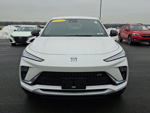 Certified 2024 Buick Envista Sport Touring w/ Convenience I Package image 2