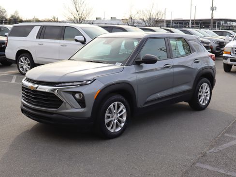 Certified 2024 Chevrolet TrailBlazer LS image 5