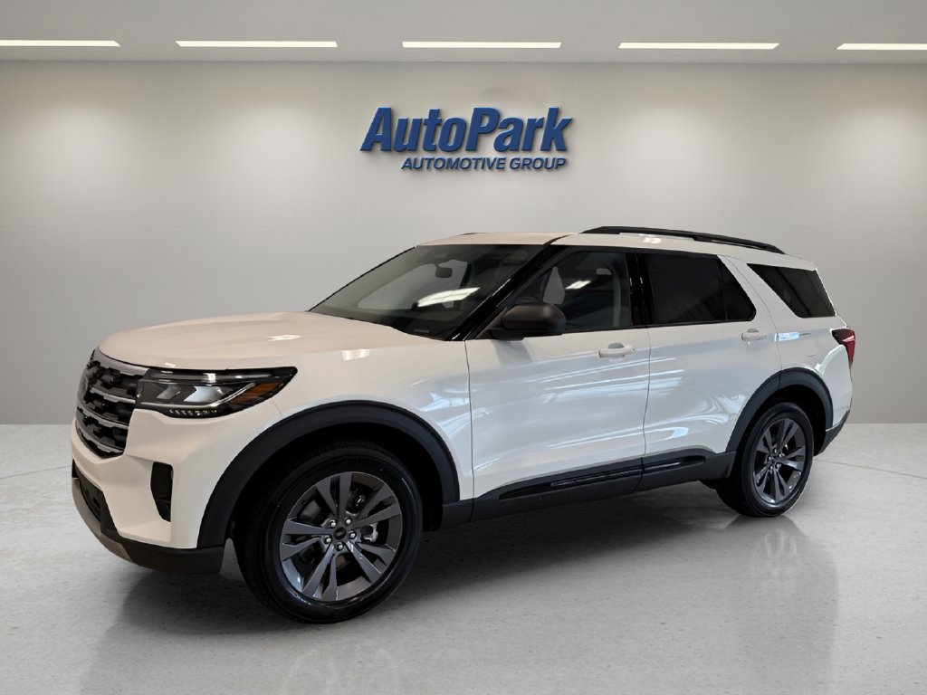 New 2026 Ford Explorer Active w/ Active Comfort Package AWD/4WD image 3