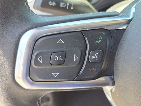 Used 2025 Jeep Wrangler Unlimited Sahara w/ Safety Group AWD/4WD image 23