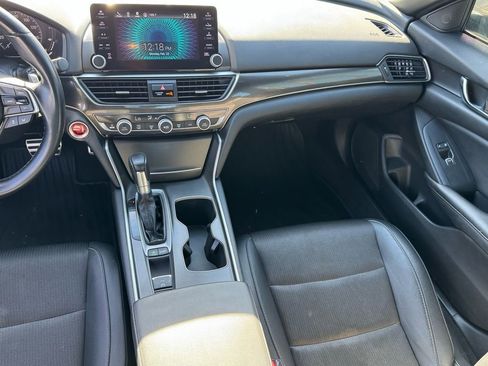 Used 2020 Honda Accord Sport image 14