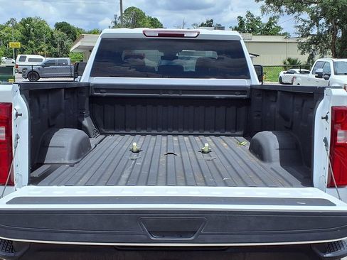 Used 2025 Chevrolet Silverado 3500 W/T AWD/4WD image 19