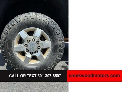 Used 2019 GMC Sierra 2500 SLT w/ Duramax Plus Package AWD/4WD image 18