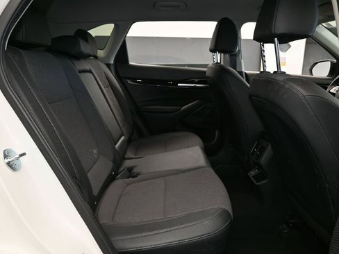 Used 2024 Kia Seltos S image 27