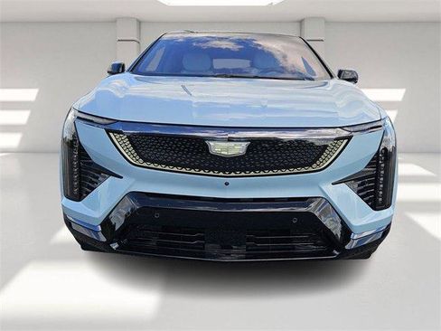 New 2026 Cadillac Optiq Sport 2 image 8