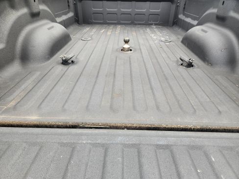 Used 2024 RAM 3500 Laramie AWD/4WD image 36