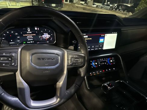 Used 2023 GMC Sierra 1500 Denali w/ Denali Reserve Package image 15