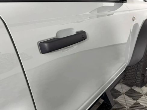 Used 2022 Ford Bronco Wildtrak AWD/4WD image 30