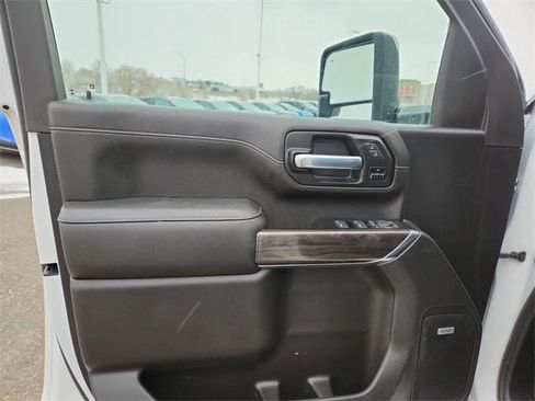 Used 2023 Chevrolet Silverado 2500 LTZ w/ LTZ Convenience Package image 22