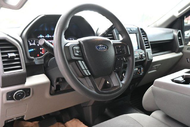Used 2022 Ford F250 XL w/ STX Appearance Package AWD/4WD image 5