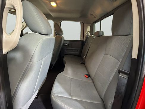 Used 2014 RAM 1500 Classic SLT RWD image 33