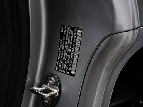 Used 2024 Porsche 718 Boxster Spyder RS image 78