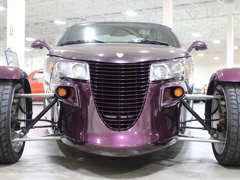 Used 1999 Plymouth Prowler RWD image 4