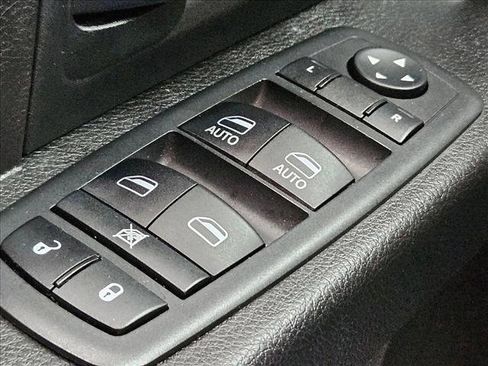 Used 2019 RAM 1500 Tradesman w/ Popular Equipment Group image 18