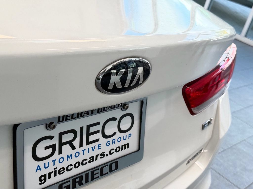Used 2018 Kia Optima EX FWD image 14