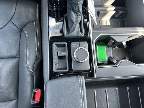 New 2026 Toyota Tundra Limited AWD/4WD image 17