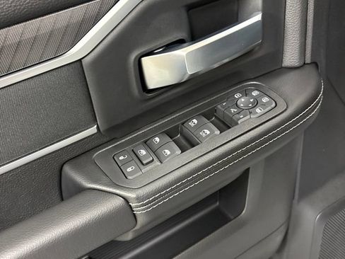 New 2026 RAM 2500 Big Horn AWD/4WD image 18