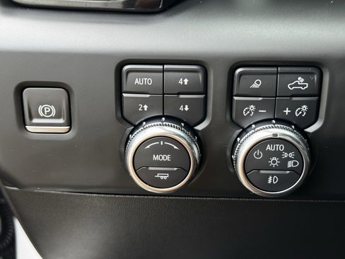 Used 2024 GMC Sierra 1500 Denali Ultimate AWD/4WD image 25