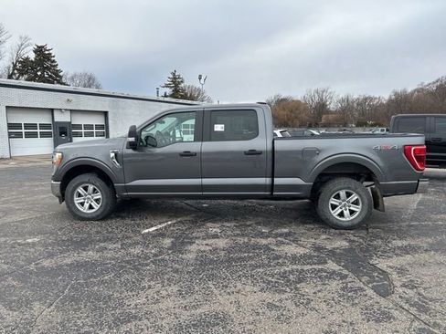 Used 2022 Ford F150 XLT w/ Trailer Tow Package image 8