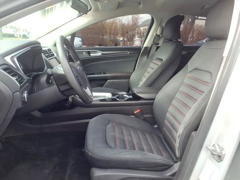 Used 2016 Ford Fusion SE image 28