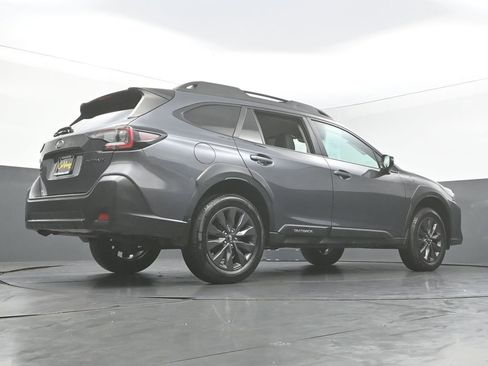 Used 2023 Subaru Outback Onyx Edition AWD/4WD image 44