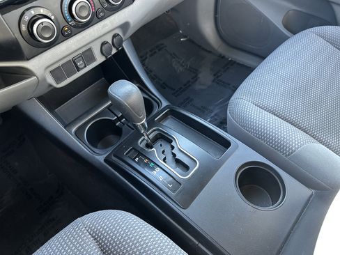 Used 2012 Toyota Tacoma image 26