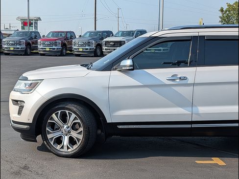 Certified 2019 Ford Explorer Platinum AWD/4WD image 11