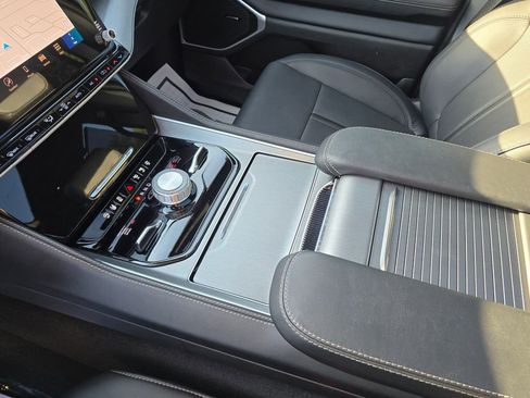 New 2025 Jeep Wagoneer Series II w/ Convenience Group I AWD/4WD image 27