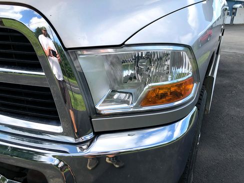 Used 2010 Dodge Ram 2500 Truck SLT w/ HD Snow Plow Prep Group image 10