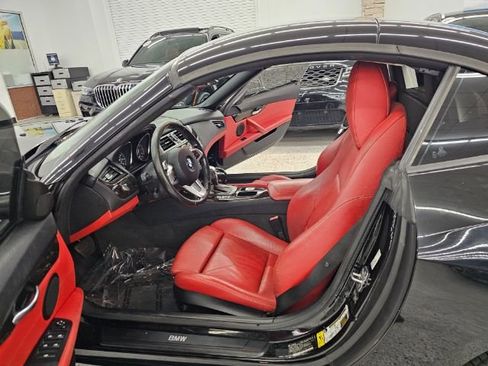 Used 2011 BMW Z4 sDrive30i w/ Premium Pkg image 24