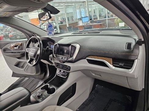 Used 2019 GMC Terrain SLE w/ Driver Convenience Package AWD/4WD image 8
