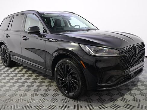 New 2026 Lincoln Aviator Reserve AWD/4WD image 8