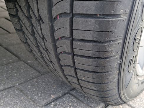 Used 2020 Land Rover Range Rover Evoque S image 14