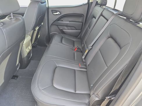 Used 2022 Chevrolet Colorado ZR2 image 16