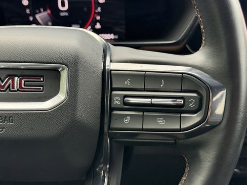 Used 2023 GMC Canyon AT4 w/ AT4 Premium Package AWD/4WD image 37