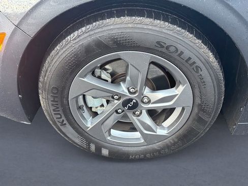 Used 2023 Kia K5 LXS image 9