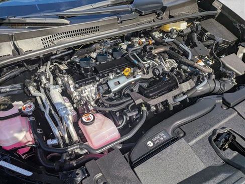 Used 2025 Toyota Prius Plug-In Hybrid image 20