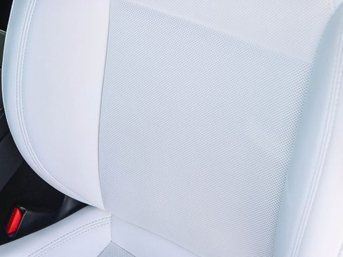 Used 2025 Tesla Model 3 Long Range image 23