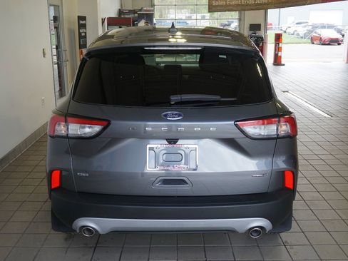 Used 2022 Ford Escape SE w/ Convenience Package AWD/4WD image 17