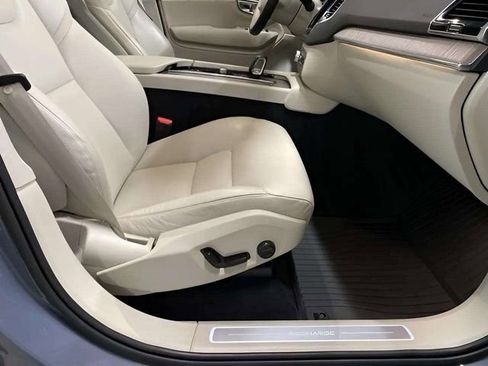 Used 2023 Volvo XC90 T8 Plus w/ Protection Package Premier AWD/4WD image 44