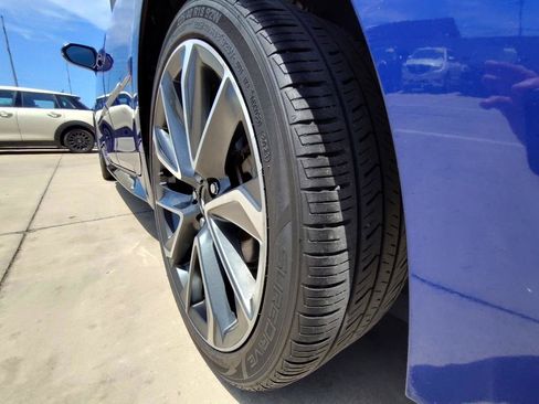 Used 2020 Toyota Corolla SE FWD image 11