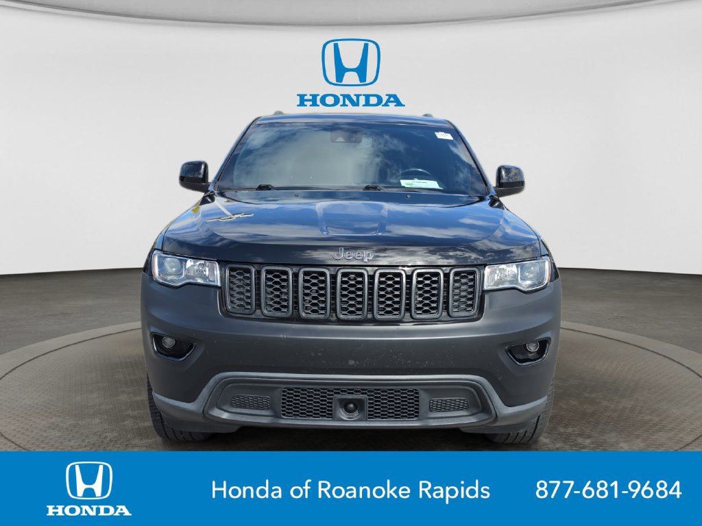 Used 2020 Jeep Grand Cherokee Laredo w/ Laredo X Package RWD image 8