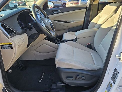 Used 2017 Hyundai Tucson Sport w/ Cargo Package image 18