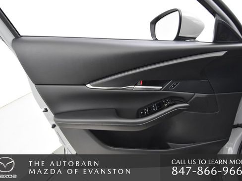 Certified 2025 MAZDA CX-30 AWD 2.5 S w/ Preferred Package image 30