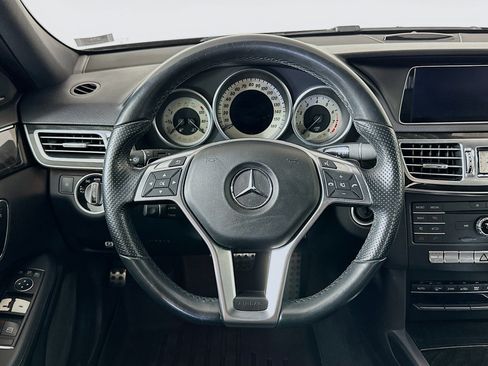 Used 2016 Mercedes-Benz E 350 4MATIC Wagon image 17