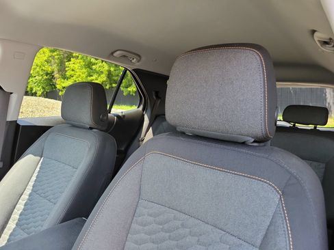 Used 2020 Chevrolet Equinox LT FWD image 12