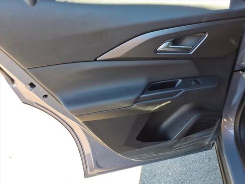 New 2026 Chevrolet Equinox EV LT image 21