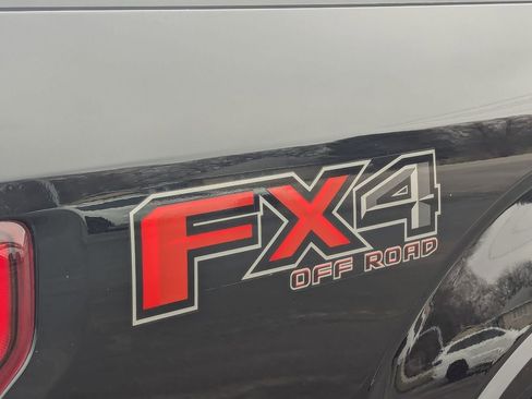 Used 2019 Ford F150 XLT w/ Equipment Group 302A Luxury image 30