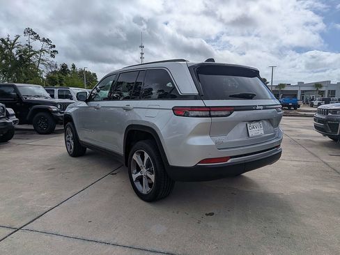 New 2026 Jeep Grand Cherokee Limited AWD/4WD image 5