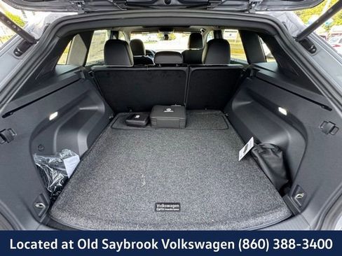 New 2024 Volkswagen Atlas Cross Sport SEL Premium R-Line image 17